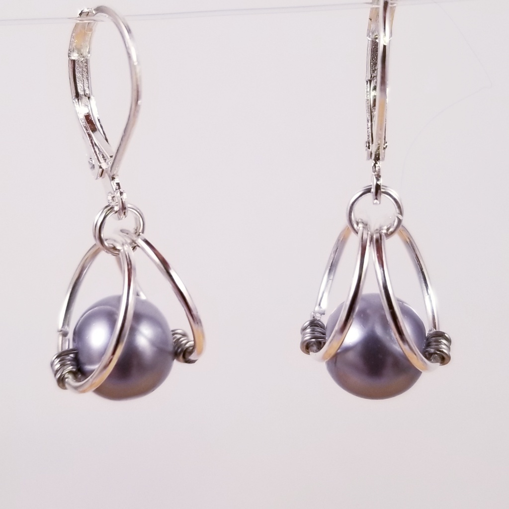 Glass Medium Gray Pearl Silver Earrings